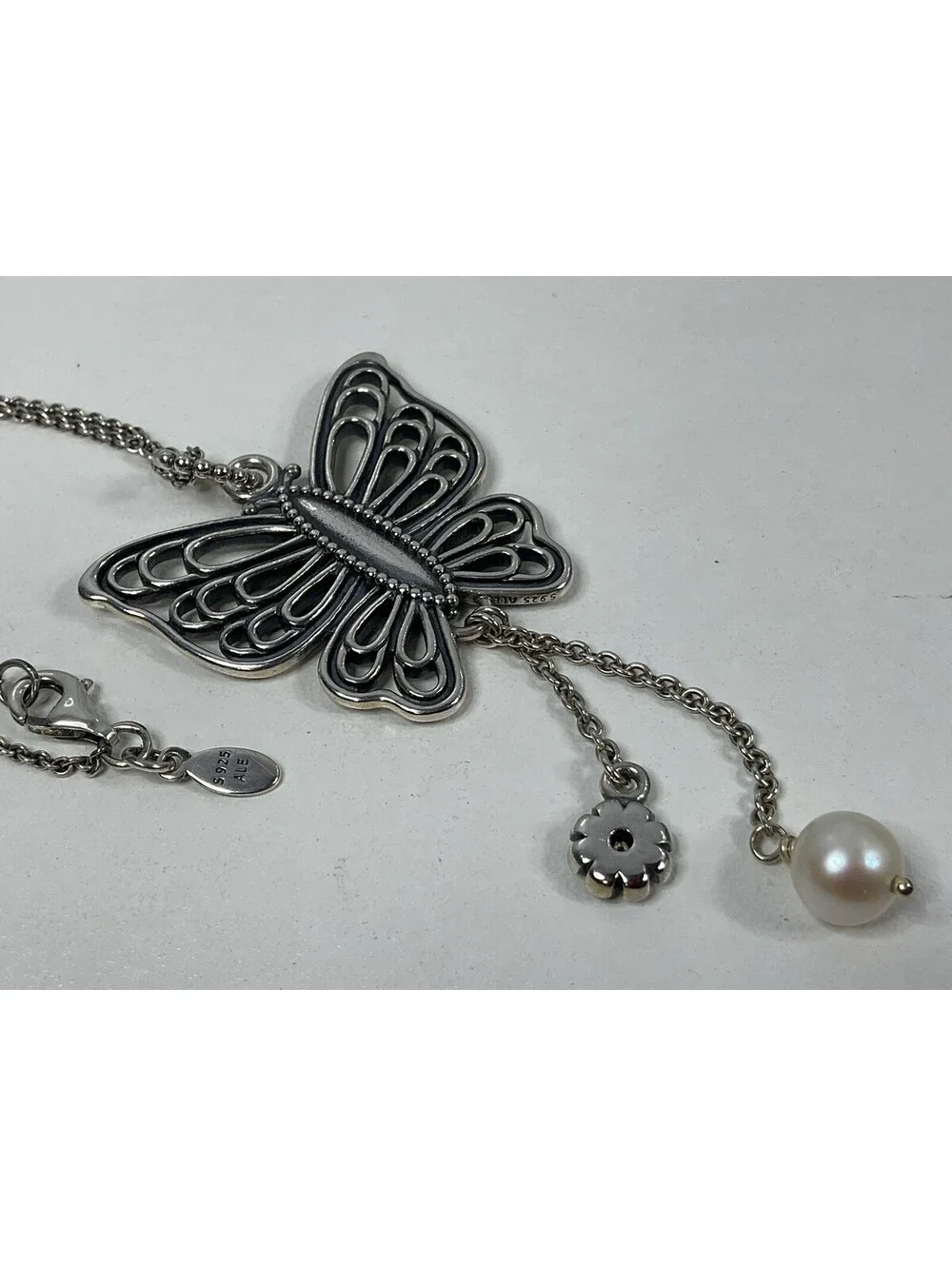 Pandora Love Takes Flight Butterfly Pendant Necklace 18” Adjustable Chain